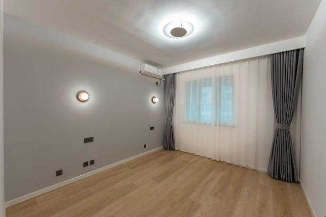 zhongshan park 2br110sqm