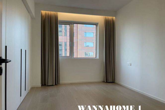 Great Compound+Spacious&Bright 3+1Bdrs 2Baths Apt+Awesome View+L1/2/8 People's Square