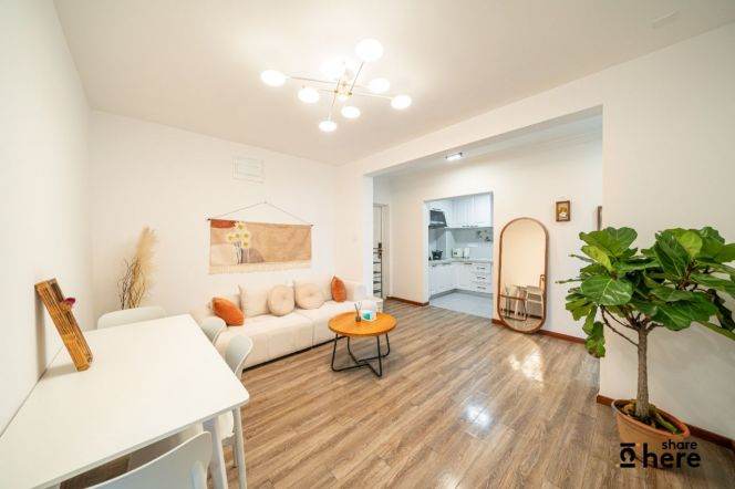 Share room-4BD- 10 minutes walk Line3/4/13-Jinshajiang Rd