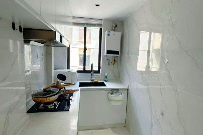 Bright 1br w oven-Zhongshan Park