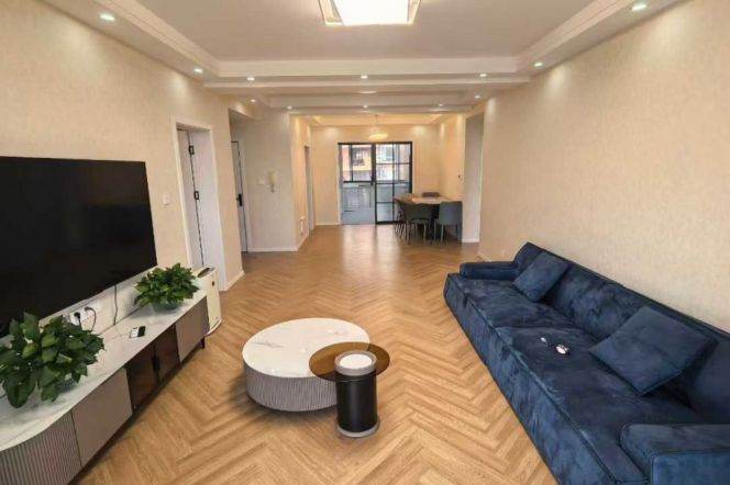  Spacious 3br with floor heating nr Shanghai Zoo   L10 