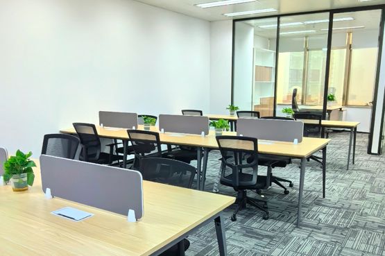 198sqm Furnished office Nr People Square