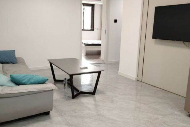 Elevator 1br/1lr @zhongshan park sta 7k 