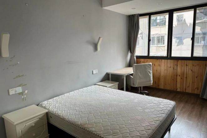 Cute2Br near Hongqiao Rd Sta M3/4/10/4F /6.8K/ Donghua Uni