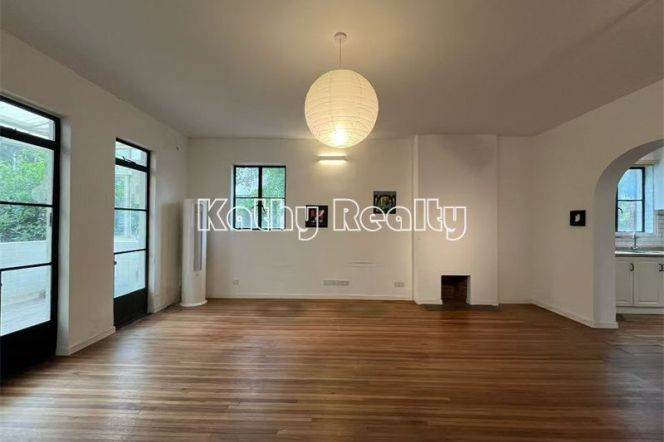 Beautiful garden house Terrace wall heating 25k 