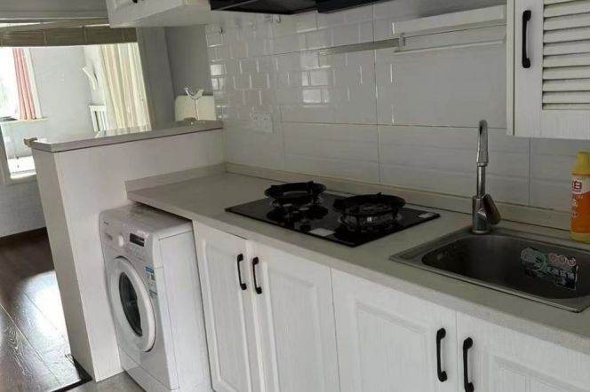 Cute2Br near Hongqiao Rd Sta M3/4/10/4F /6.8K/ Donghua Uni