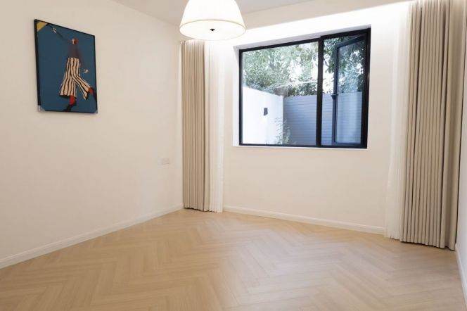 Hongqiao rd 2+1BR 2BATH with garden