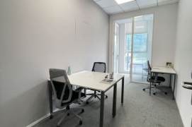 Xintiandi Office for 4-5: Boss Room, Excellent Light