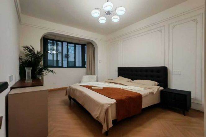 Freshly renovated 2br with floor heating nr Jiaotong University L10/11 