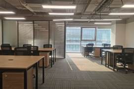 Office Space in Changning with Partition for Boss/Meeting: 32 Workstations, Fine Decoration