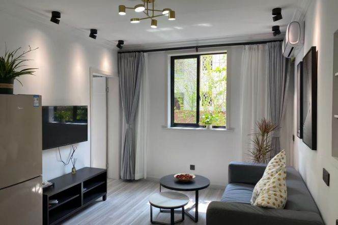 New Deco 1BR APT Xingguo Rd Floor heating 6.8k