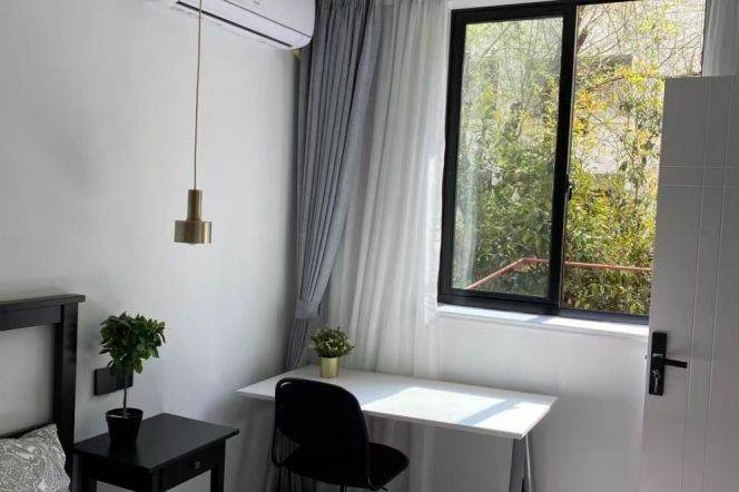 New Deco 1BR APT Xingguo Rd Floor heating 6.8k