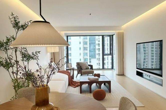 brand new big 3brs floor heating modern furniture near Su zhou river line 3,4 only 23K 
