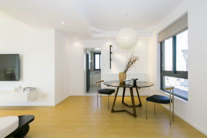 Brightly3brs2baths close to loushanguan rd