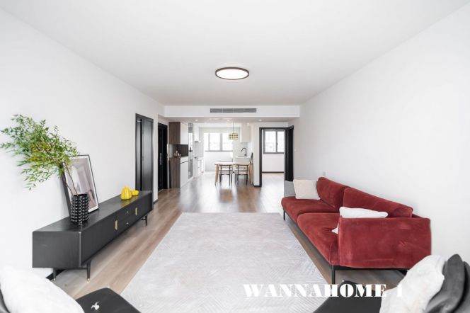 Nice Compound+Spacious&Bright 2Bdrs 1Bath Apt+2 Big Balconies+L4 Lu Ban Rd+Da Pu Qiao CBD