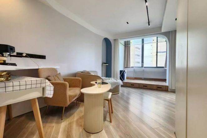 spaciously one br in jiaotonguniversity