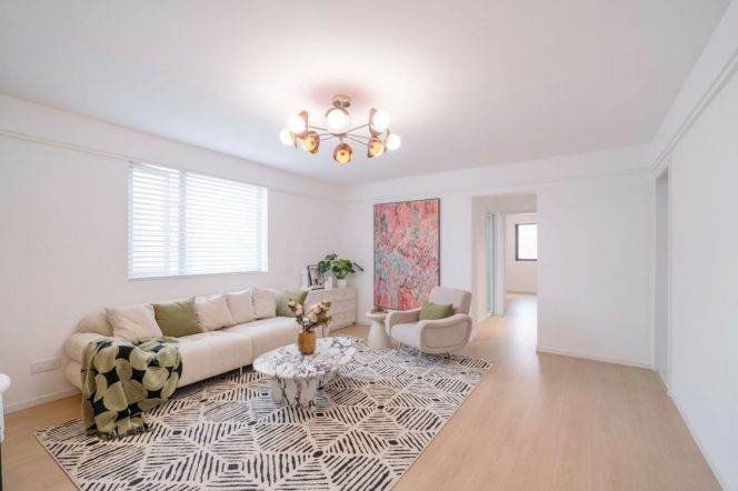 Elegant Fahuazhen/Xinfu Rd Highrise 2BR+2BA with Floorheating 20K 