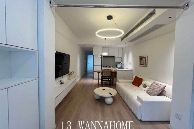 New&Spacious&Brght 1Bdr 1Bath Apt/Natural Light/Big Garden/Hong Qiao Rd CBD