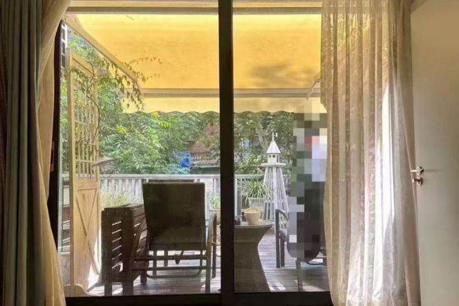 Good value 2brs with terrace near Jiaotong University