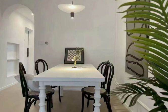  bright 1br Nr Zhongshan park M2/3/4