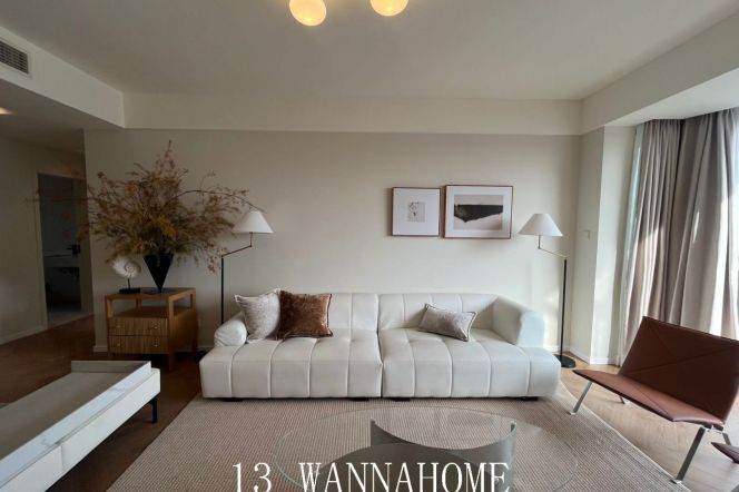 Great Compound/Really Bright&Modern&Spacious 4Bdrs 2Baths Apt/Line 3/4/10 Hongqiao Rd