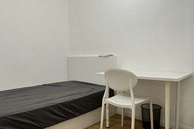 Jingan district,cheap room near West Nanjing rd,long/short term ok