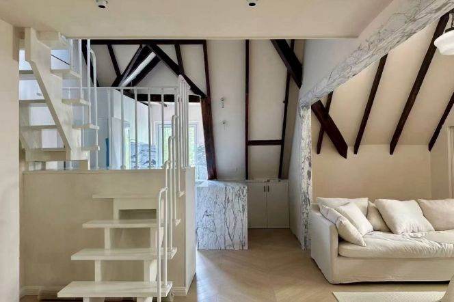 Beautiful 1br@floor heating near Xintiandi/South Shaanxi Road