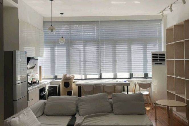 Super nice big 1Br. Near Iapm