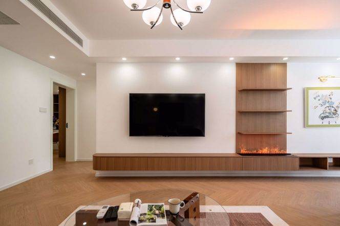 2Bdrs 1Bath /Spacious&Bright /Line10 Shanghai Zoo/Elevator/nice compound