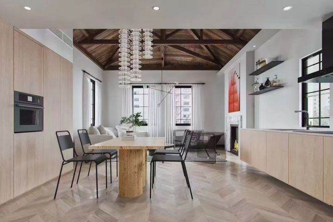 Stunning 2BR 2BA Old House on Yongjia Rd