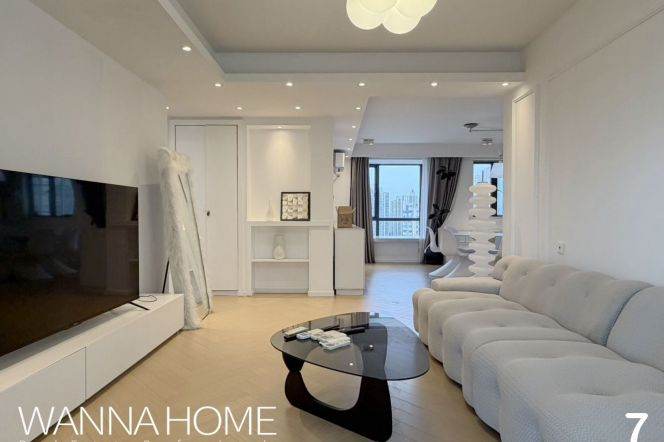 Garden Compound/Changshou Rd MT/Suzhou Creek View/Balcony/Bathtub/Large Storages/Cozy2br