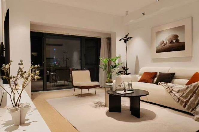 Morden 3brs with floor heating near Han zhong road 