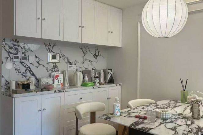 very moder new decorated big 1 bedroom floor heating in best compound Xintiandi