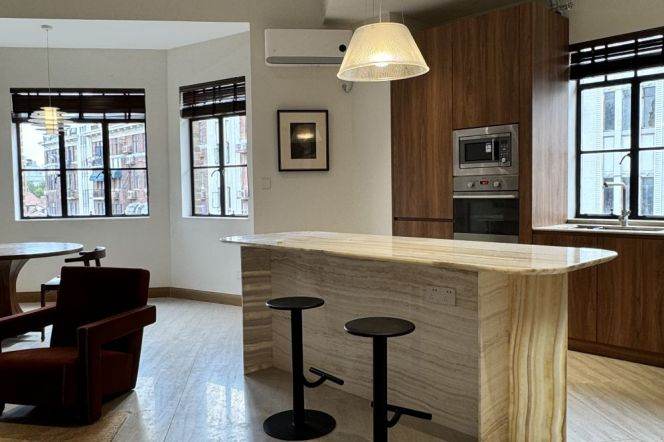 Impressive 2br-2bathr 120Sqm /Historic Building /Iapm/Unique style