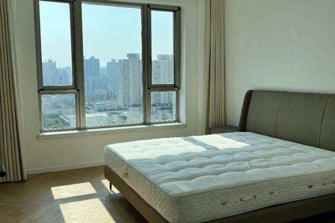 Brand New 4BR 5BA 230㎡ in Wellington Garden/Jiaotong University Station