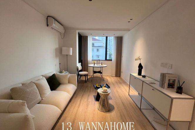 Spacious&Bright&Modern 1Bdr 1Bath Apt/L10/11Jiaotong Uni./Awesome View/Stair