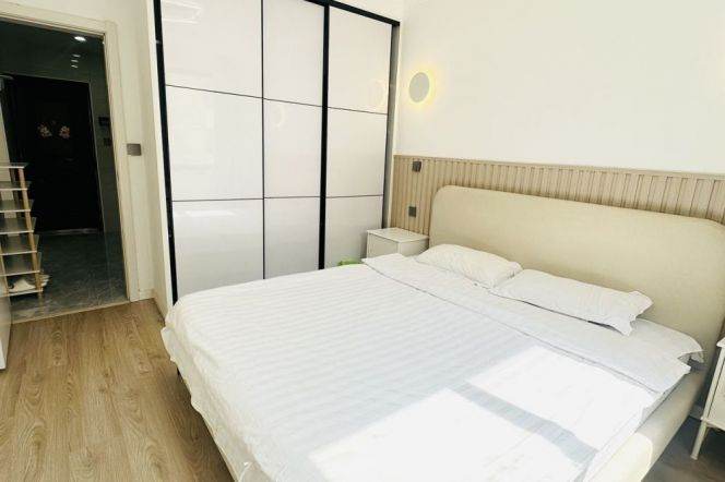 1br apt@ zhongshan park