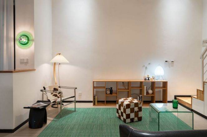 1Br,Good lighting,Near People's Square Station,Line 1/2/8