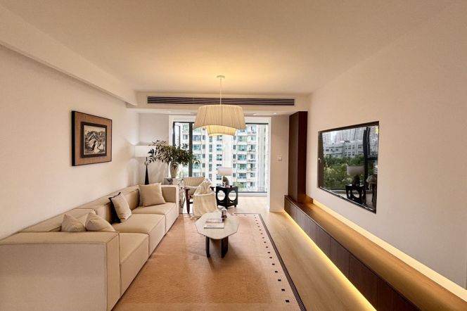3Bedrooms 2Baths Apt/Modern&Bright /L11/15 Shanghai West Railway Station