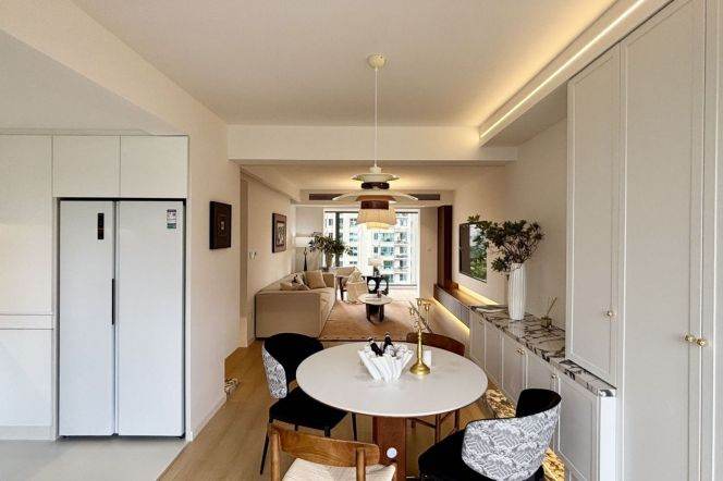 3Bedrooms 2Baths Apt/Modern&Bright /L11/15 Shanghai West Railway Station