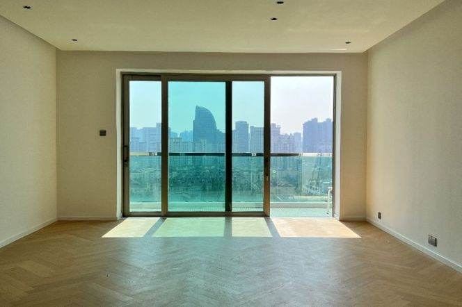 Brand New 4BR 5BA 230㎡ in Wellington Garden/Jiaotong University Station