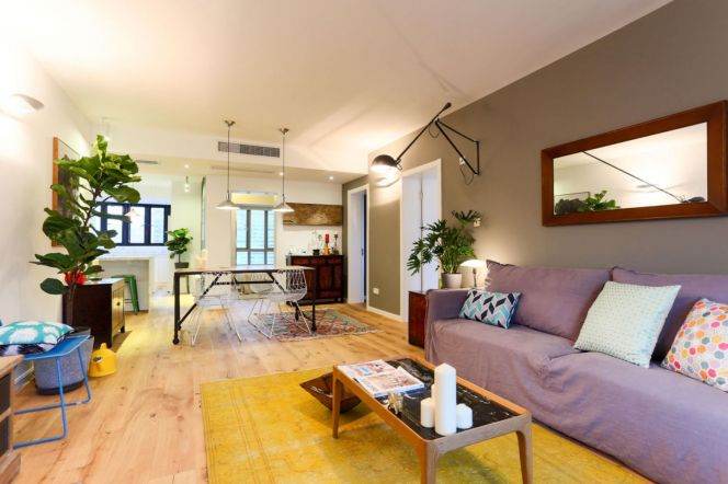 160 sqm 4 br Apt &balcony &wall heating &oven for 20K