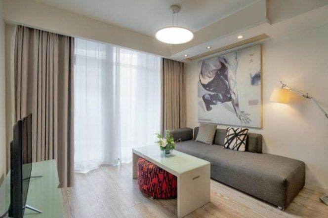 One bedroom loft apt nr L7 Langao Rd,free for gym & Internet for long&short rent