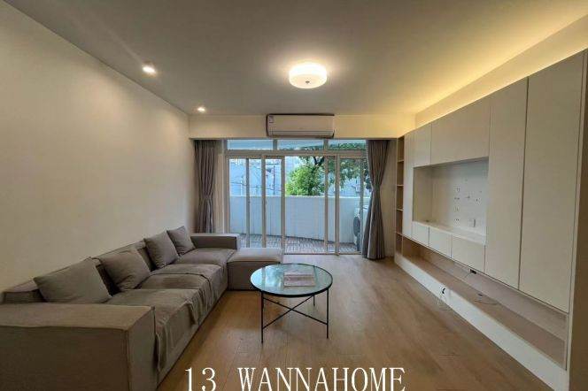 Spacious&Fabulous&Bright 3Bdrs 2Baths/L2/15 Lou Shan Guan Rd/Big Balcony/Large Closet