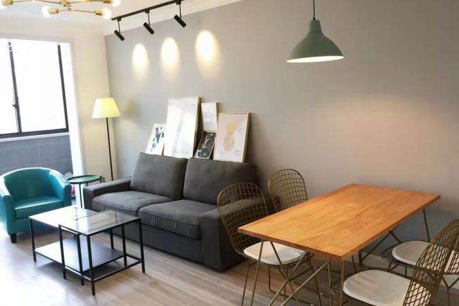 Cozy 2Bedrooms elevator Apt +oven+dryer 2mins to L10/11 Jiaotong Uni.