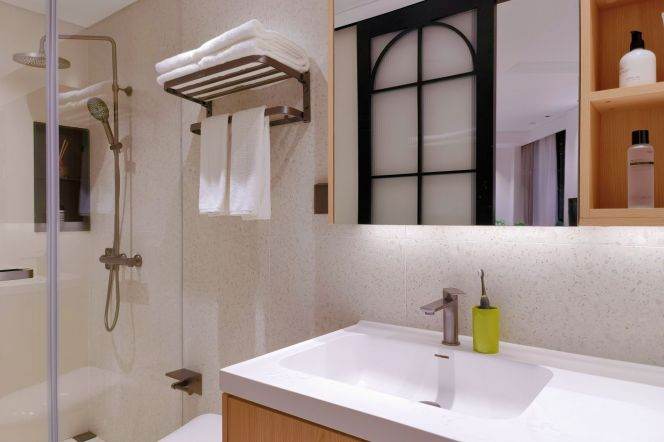 1Studio near SUFE,Fu'dan and line 10 Xinjiangwanchang can long and short lease