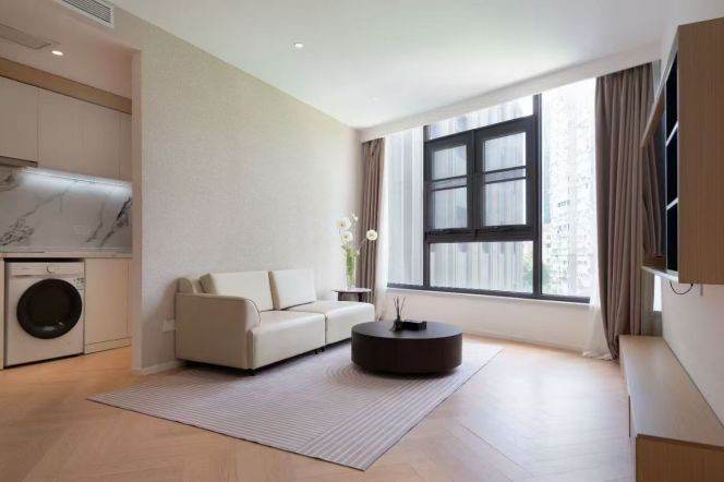 Excellent one bedroom serviced apt+Floor Heating+oven Nr L7/13/14 Jing'an