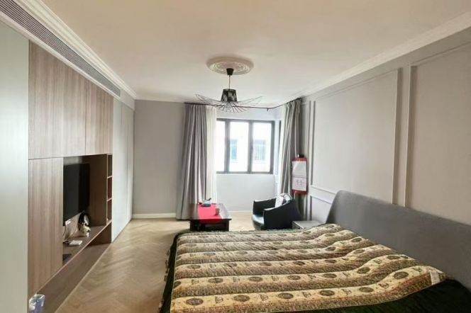 1 br 1 bt near line 1 hengshan rd st 5 mins 