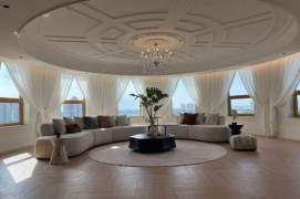 Luxury Mansion-Type Apartment in Gubei | 4-Bedroom | Newly Renovated