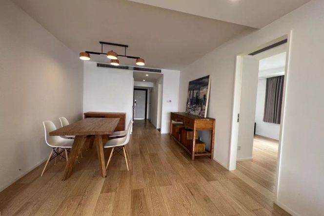 Spacious 2BR APT Floor heating Fuxing Park 18k